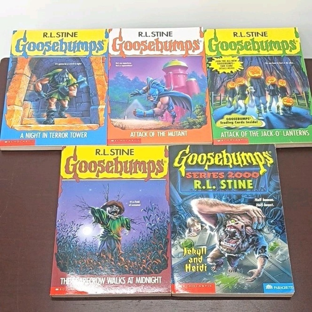 R.L. Stine Goosebumps Paperback Lot of 5 #20, #14, #27, #25, #28 EUC Scholastic